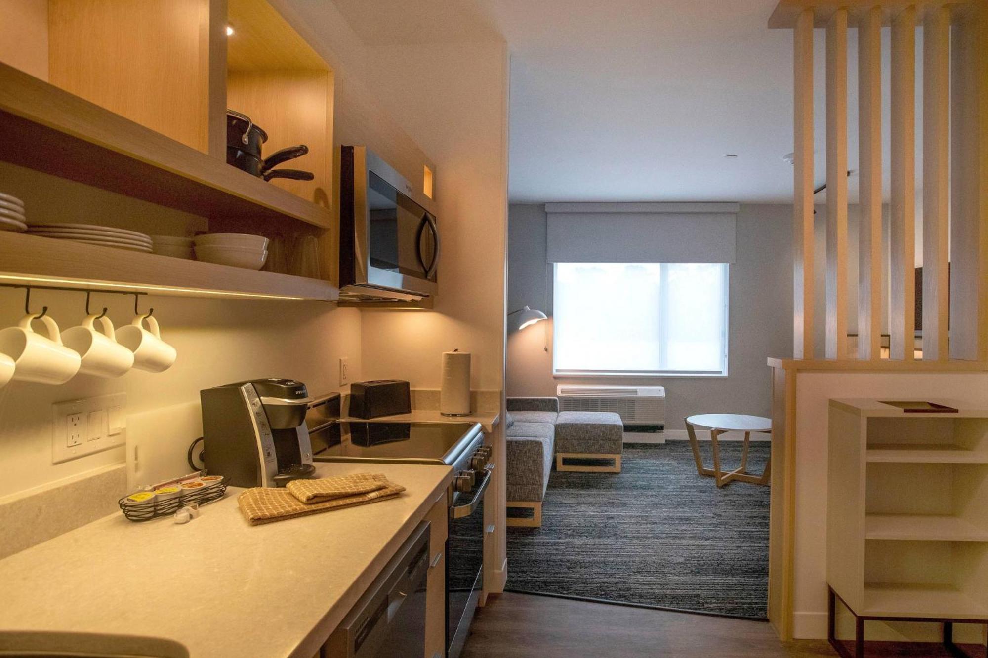 Towneplace Suites By Marriott Conroe Bagian luar foto