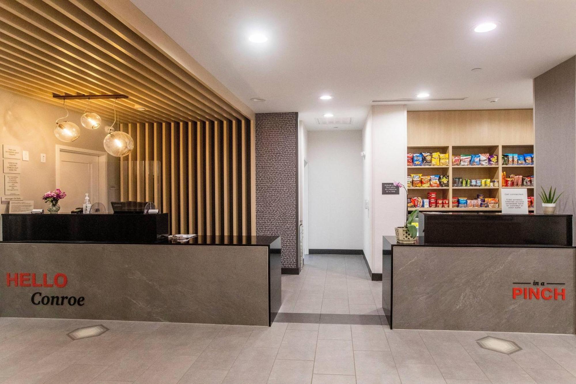 Towneplace Suites By Marriott Conroe Bagian luar foto